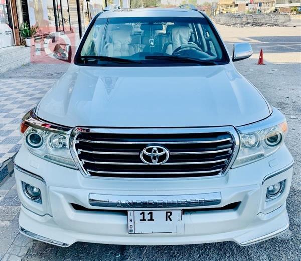 Toyota Land Cruiser 2014 for sale in Iraq - Al-Diwaniyah